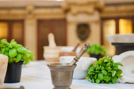 19 gennaio 2022 - Rinviata al 4 giugno 2022 la finalissima della IX edizione del Campionato mondiale del Pesto genovese al mortaio